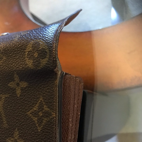 Louis Vuitton Sarah Wallet 6 card - Picture 4 of 8